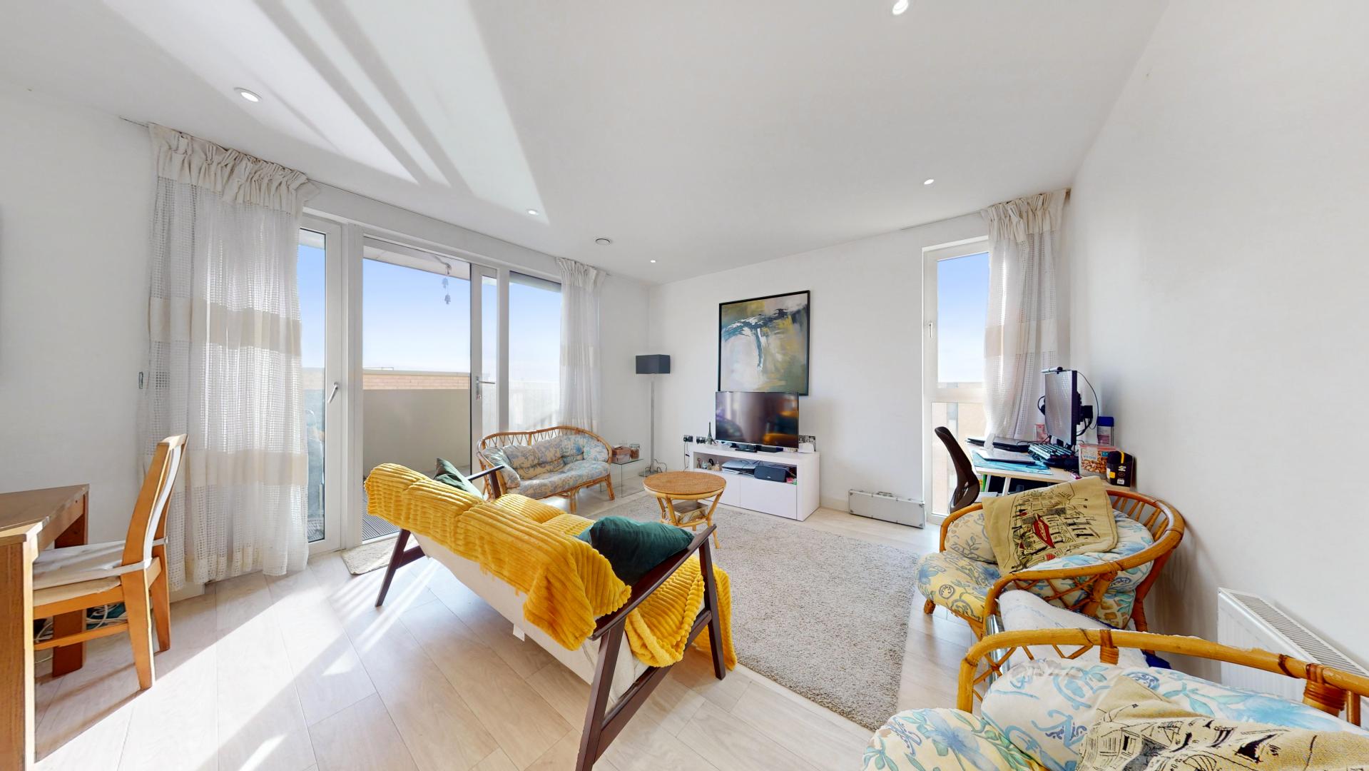 Amazing Modern Development Hendon Waterside, Hendon Central